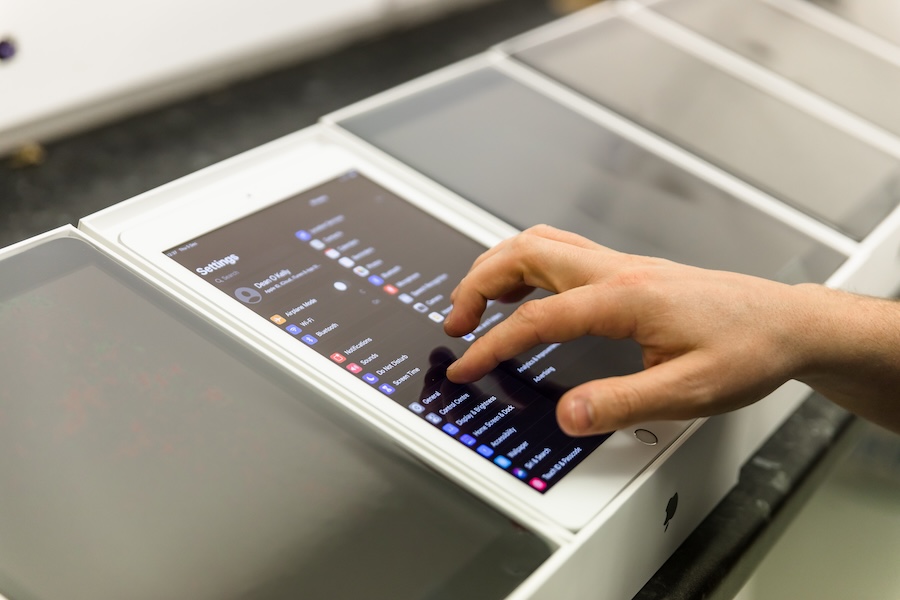 Safe device management section