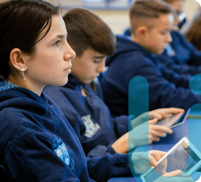 Figure-→-Digital-Learning-solutions-for-schools